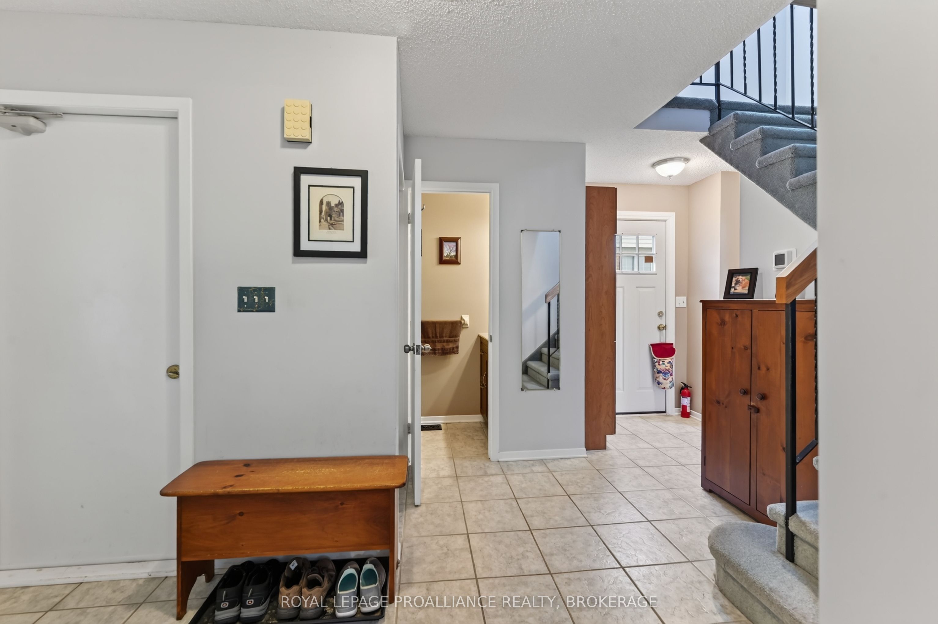 18 Richdale Court Property Photo 12