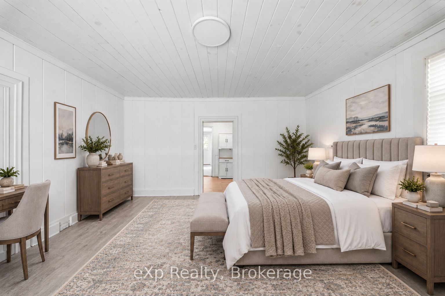 188 Dundas Street W Property Photo 24