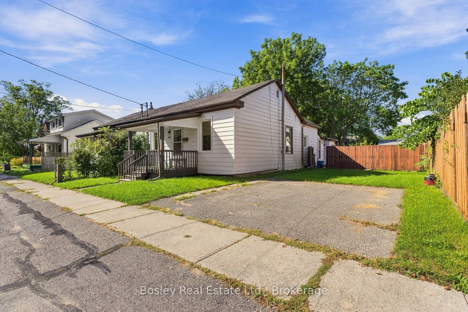 361 Bond Street Property Photo 2