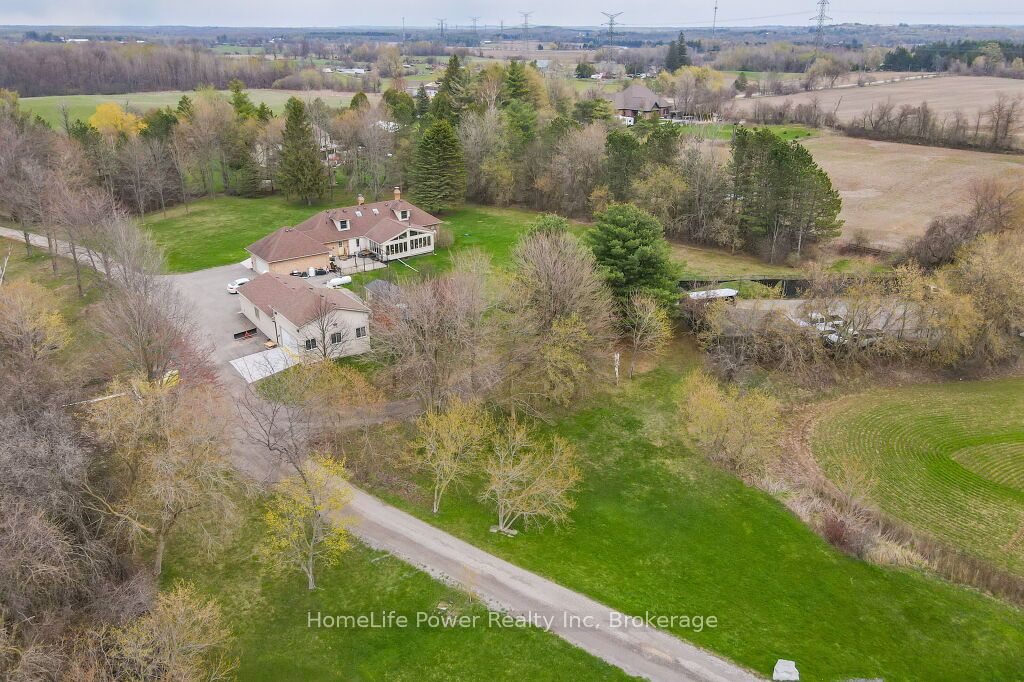4290 Victoria Road S Property Photo 5