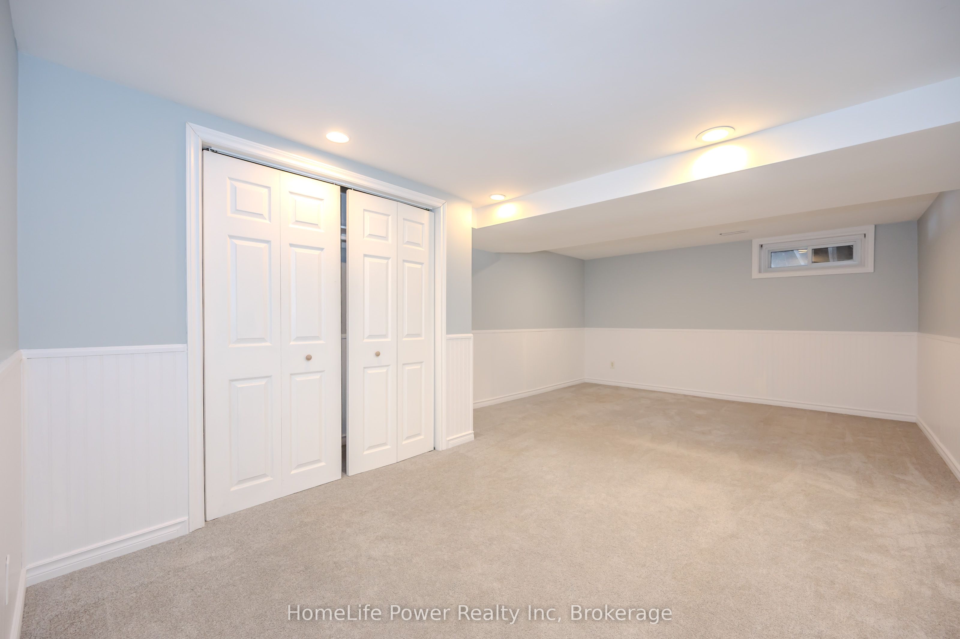 4290 Victoria Road S Property Photo 25