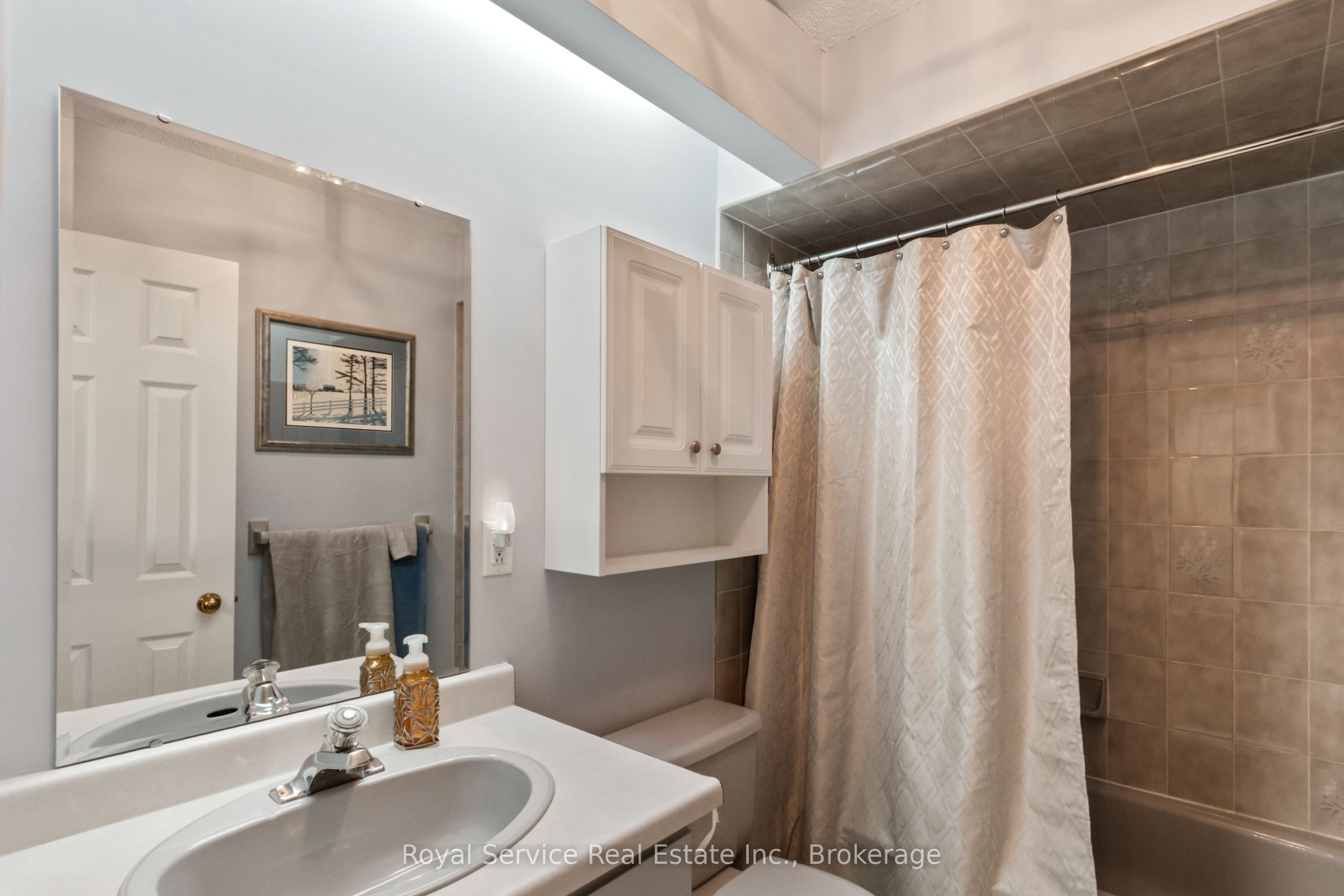 33 Russell Hill Road Property Photo 19