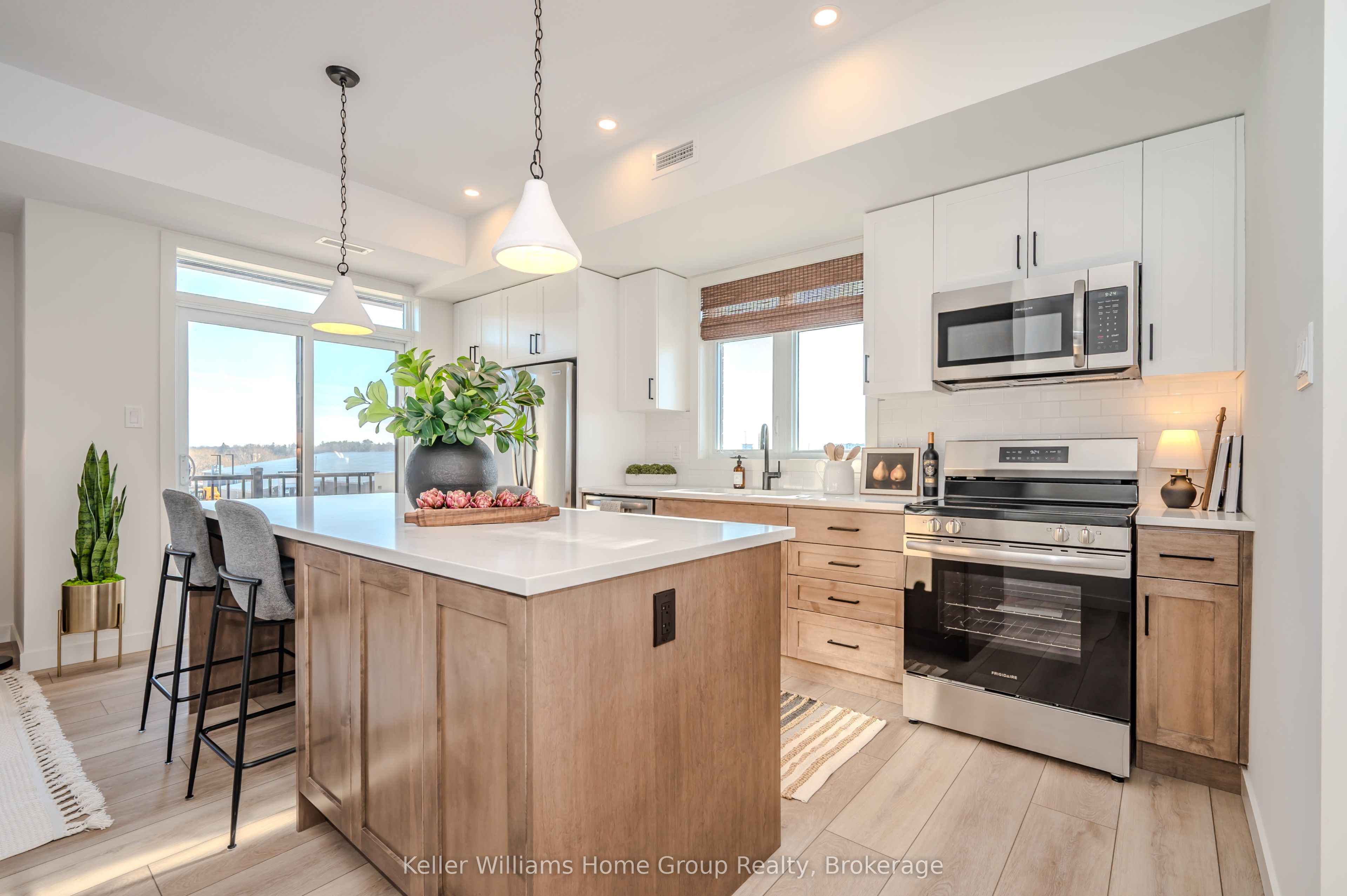 824 Woolwich Street 70 Property Photo 1