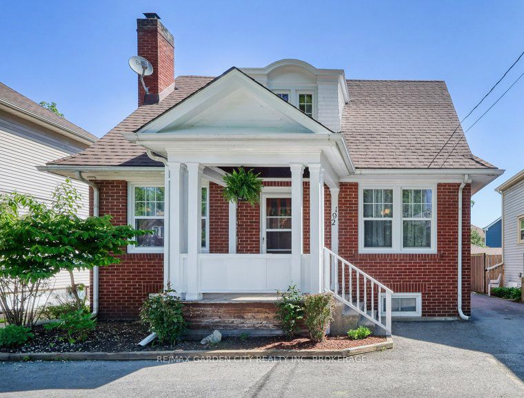 192A ONTARIO Street Property Photo 1