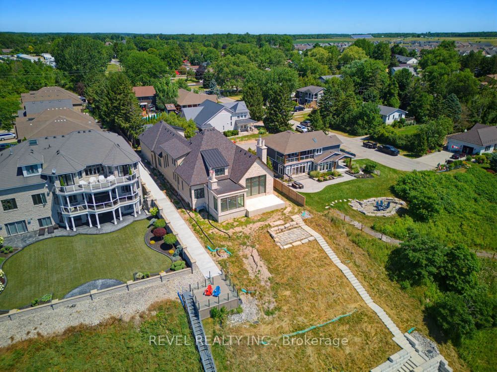 51 Woodhouse Avenue Property Photo 38