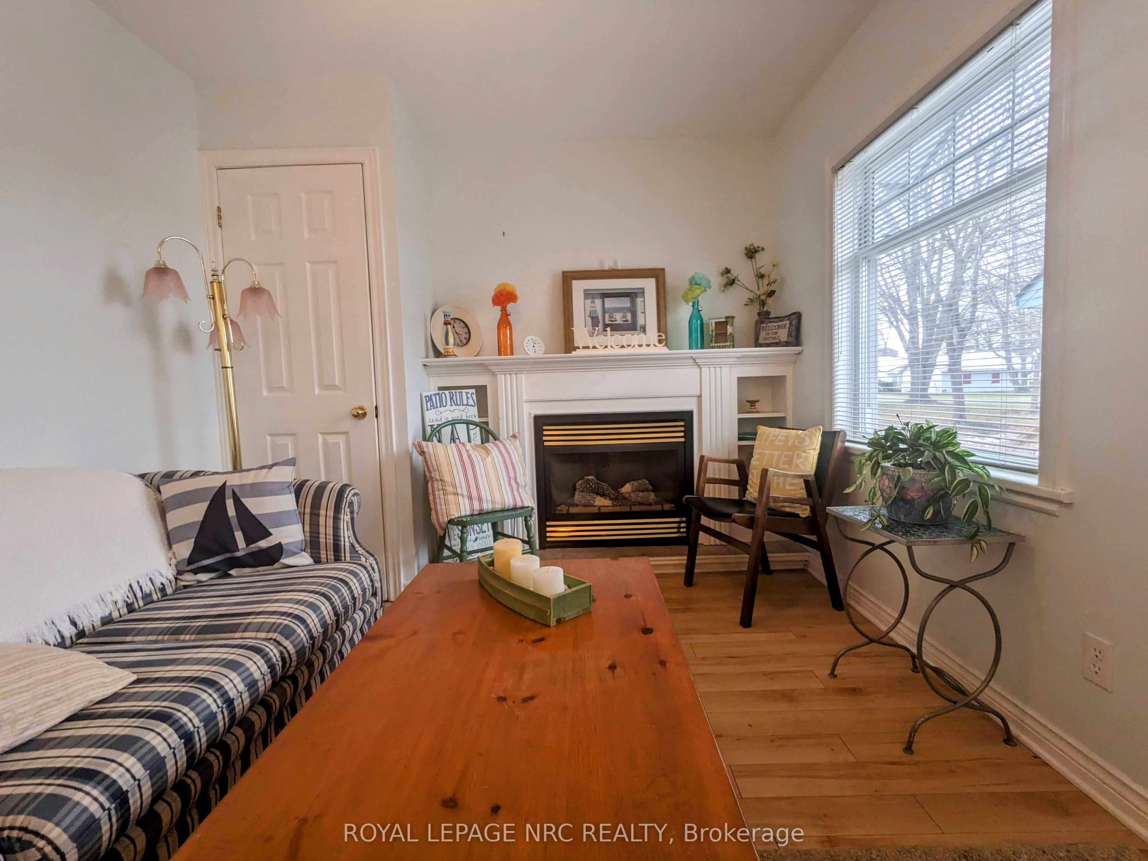 370 Beechwood Avenue B Property Photo 4