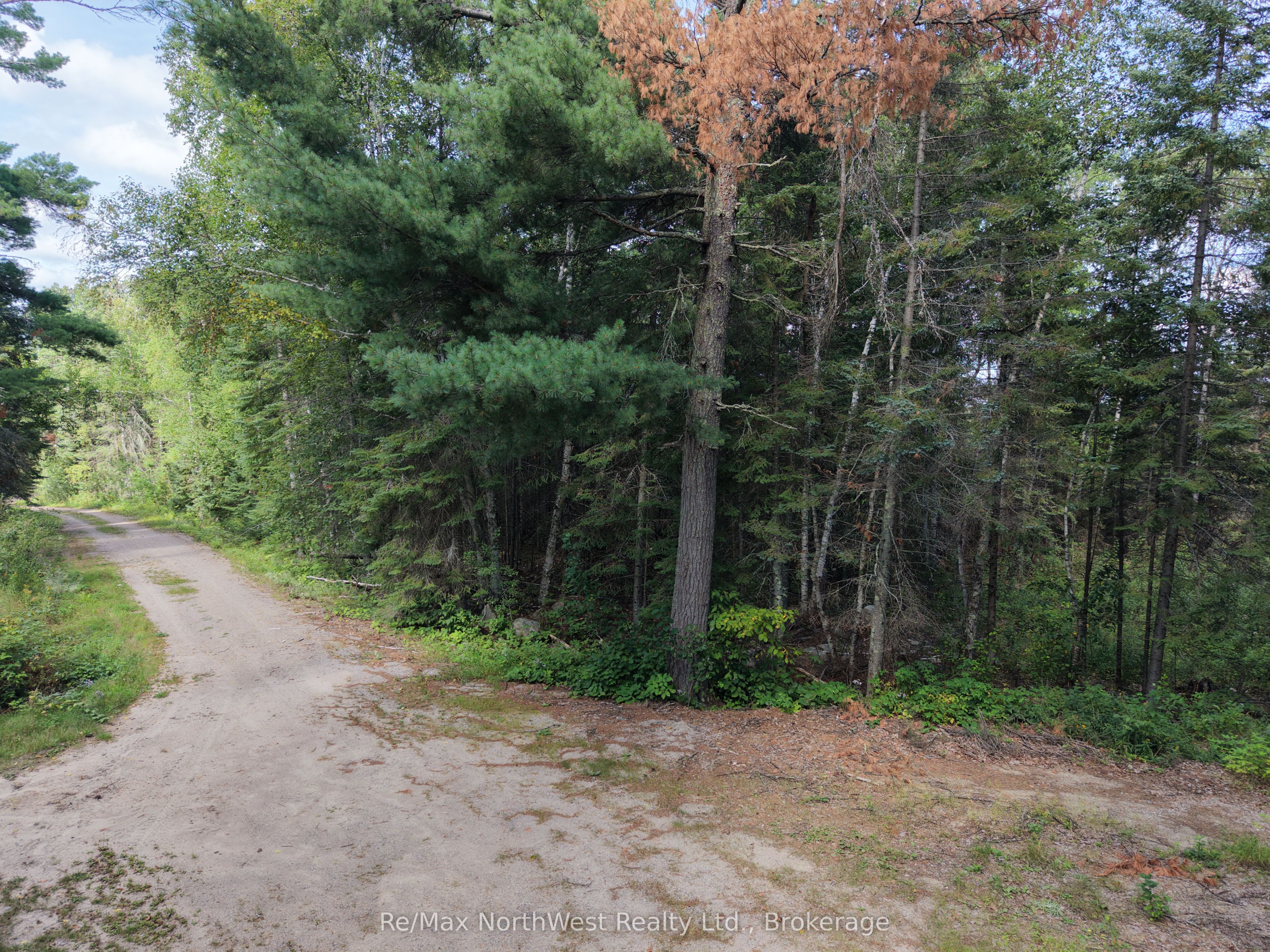 Lot 18 Regina Heights Boulevard Property Photo 8