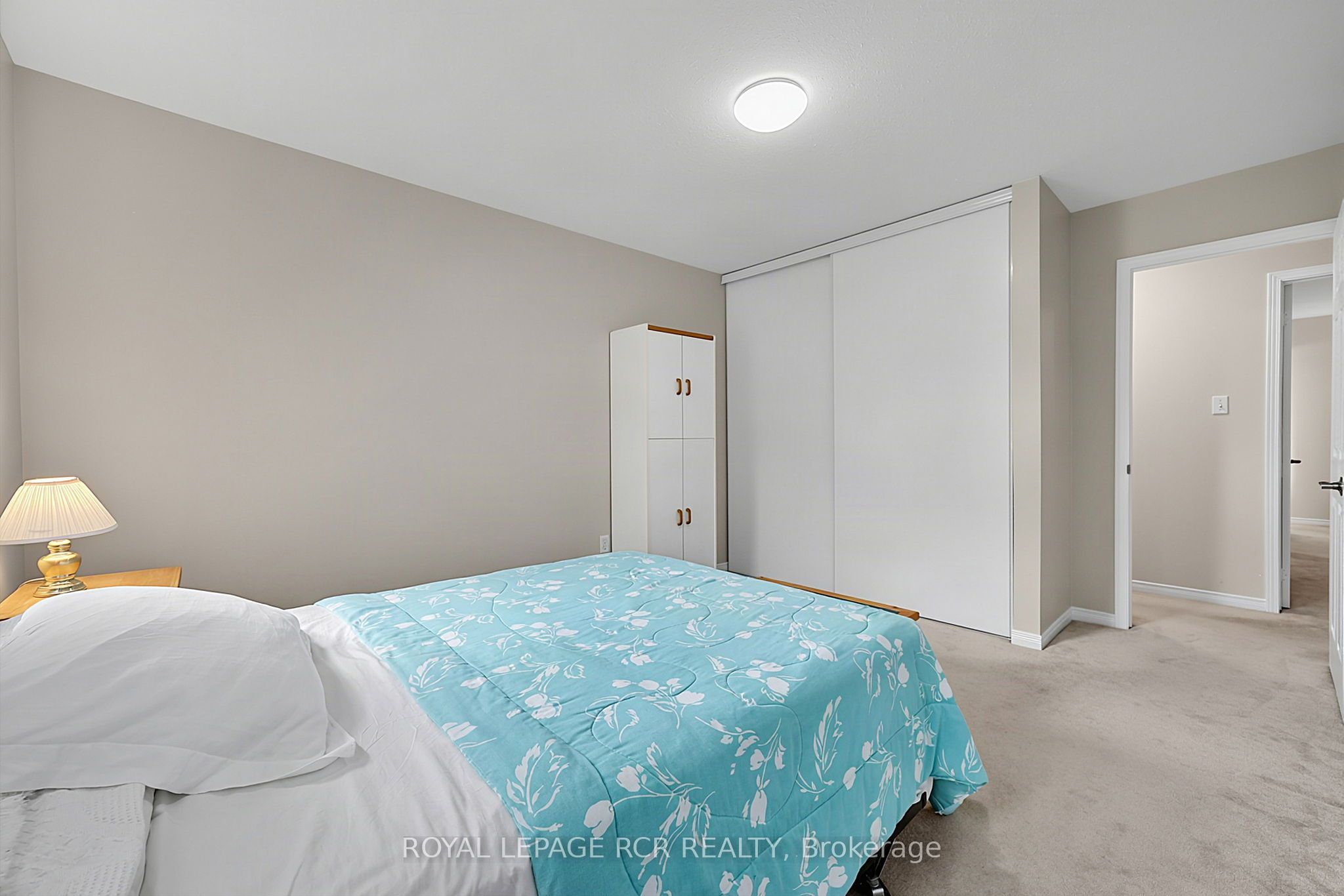 12 Peter Street Property Photo 23