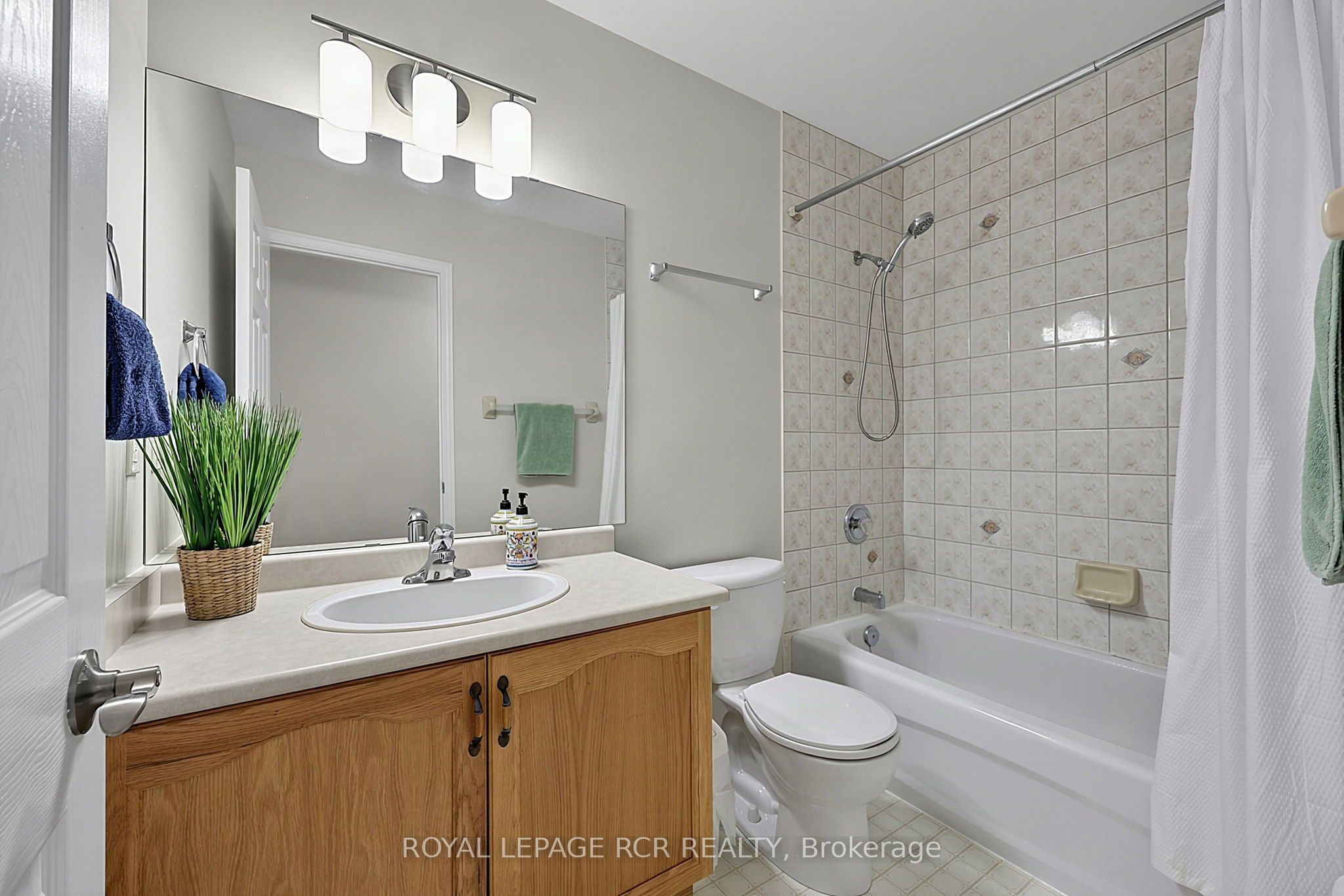 12 Peter Street Property Photo 24