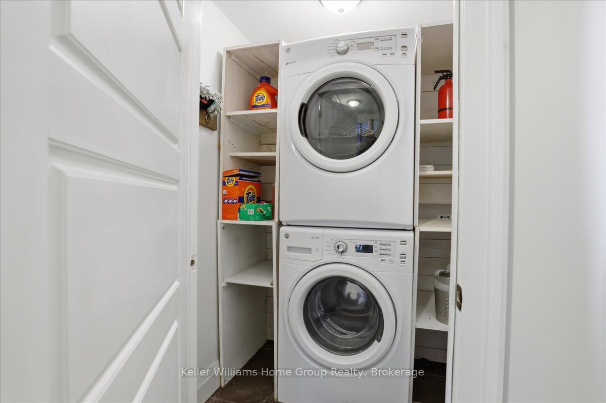 44 2nd Avenue Property Photo 35