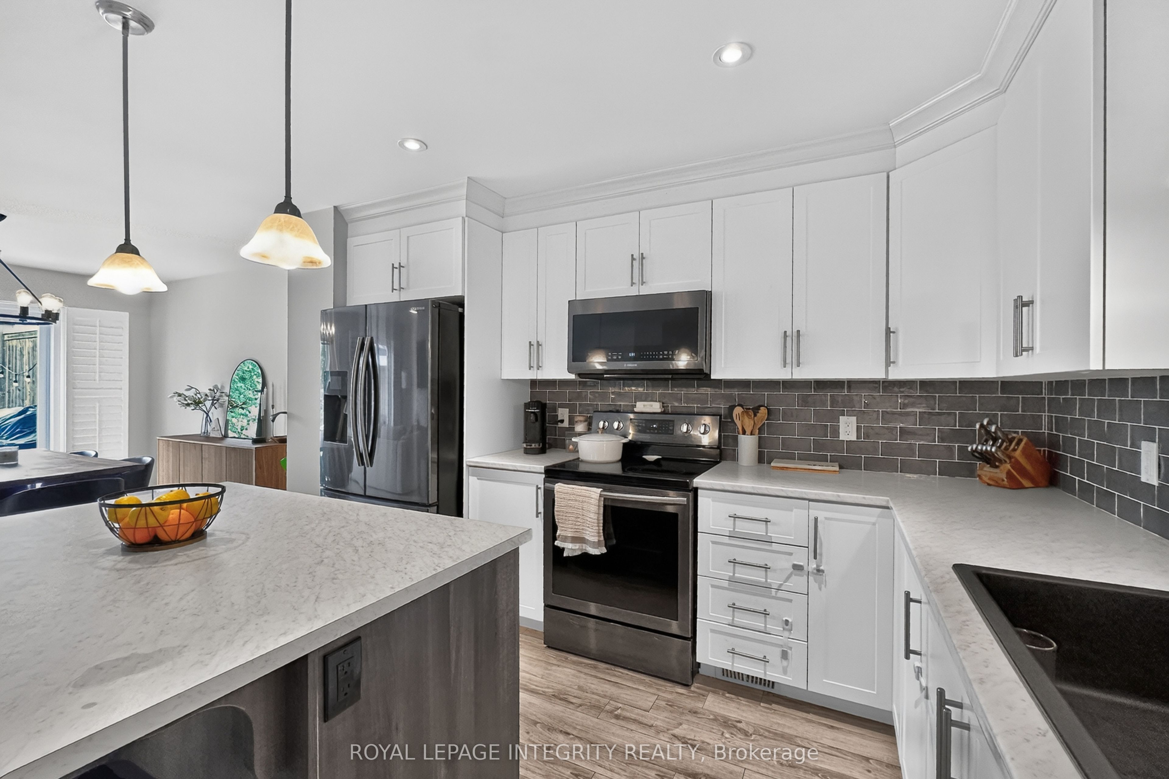 198 Bourdeau Boulevard Property Photo 9