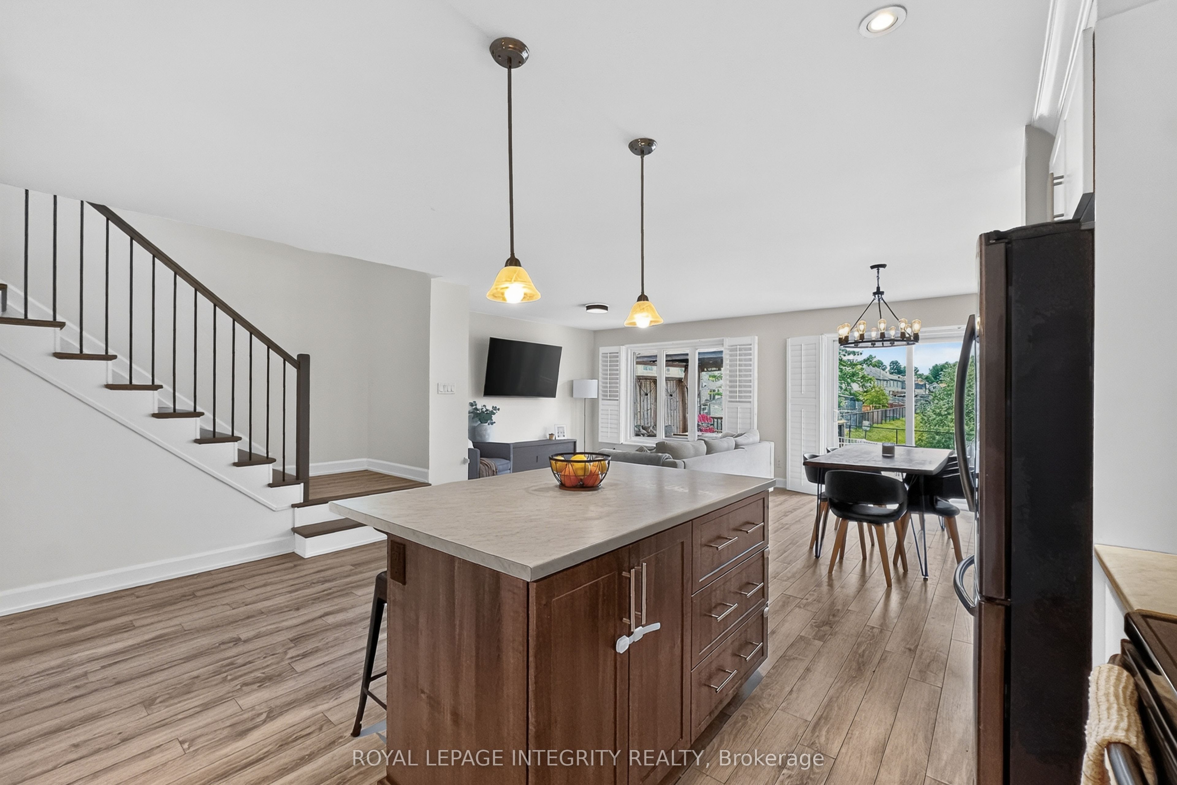 198 Bourdeau Boulevard Property Photo 10