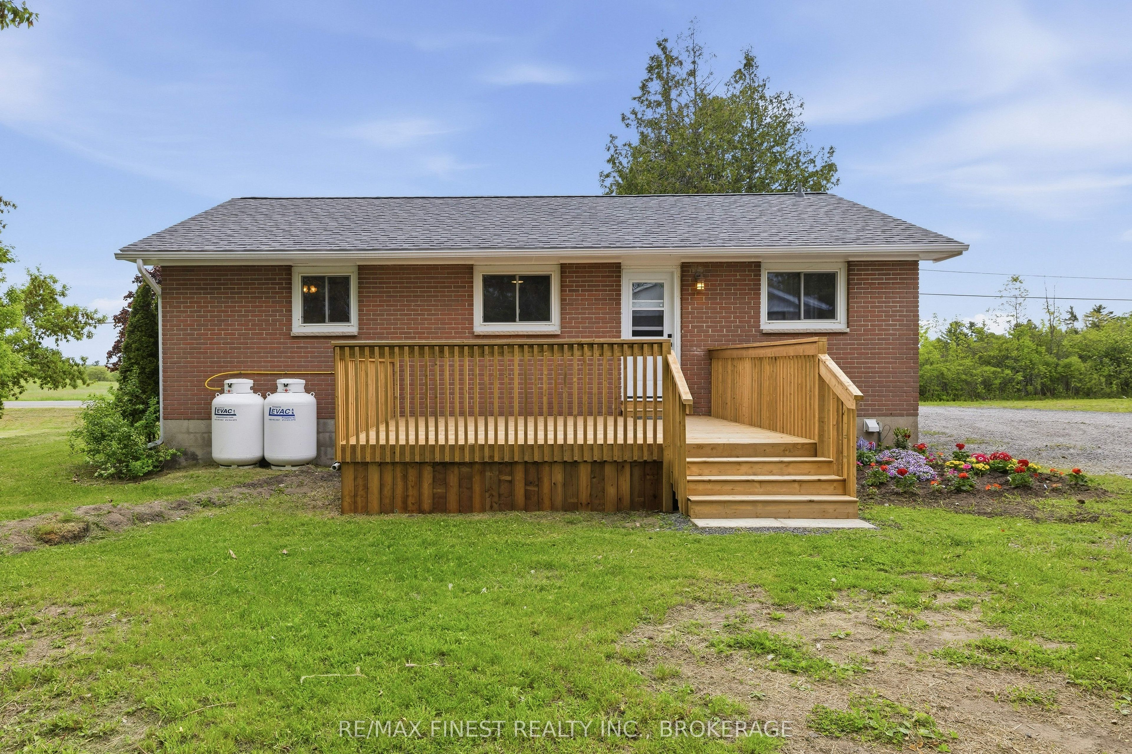 1604 Joyceville Road Property Photo 25