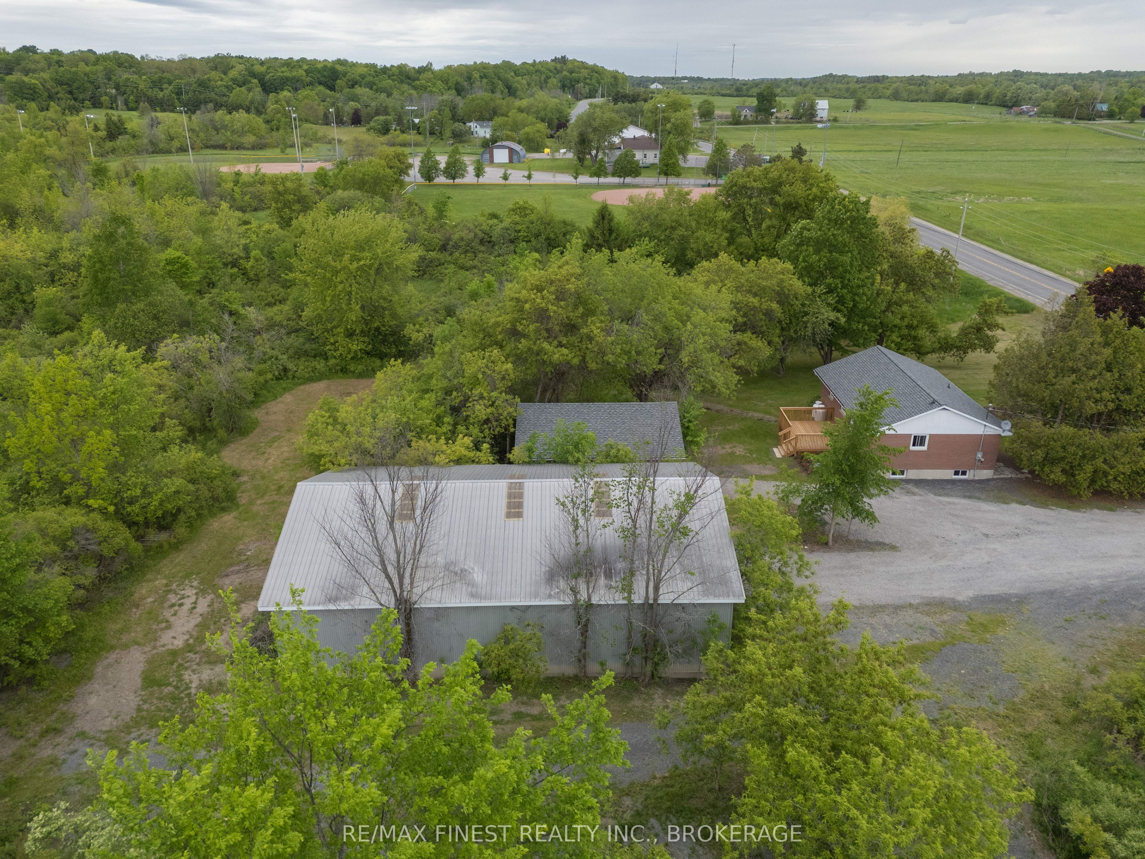 1604 Joyceville Road Property Photo 34