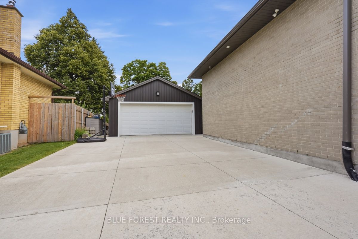 21 Agincourt Place Property Photo 5