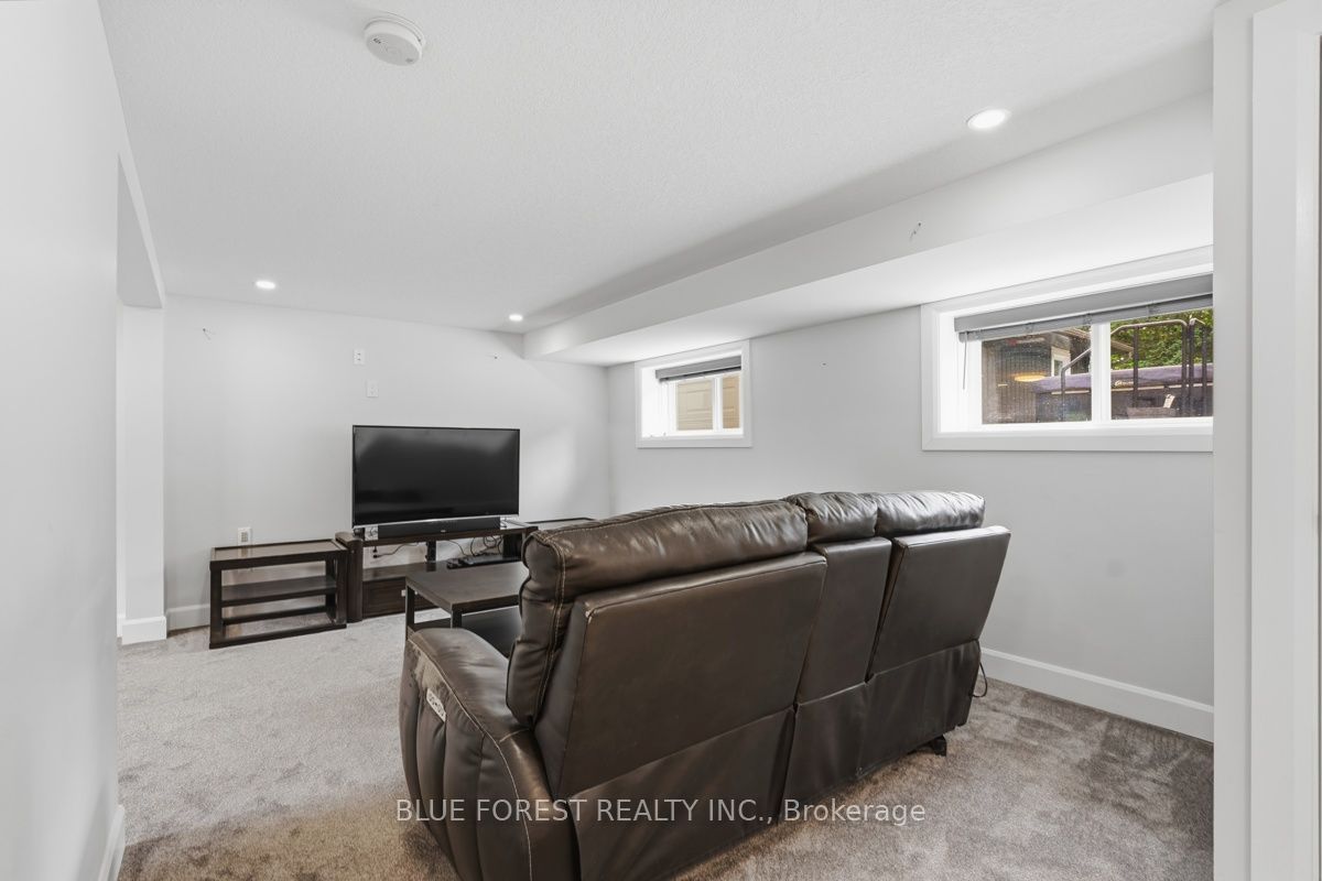 21 Agincourt Place Property Photo 28