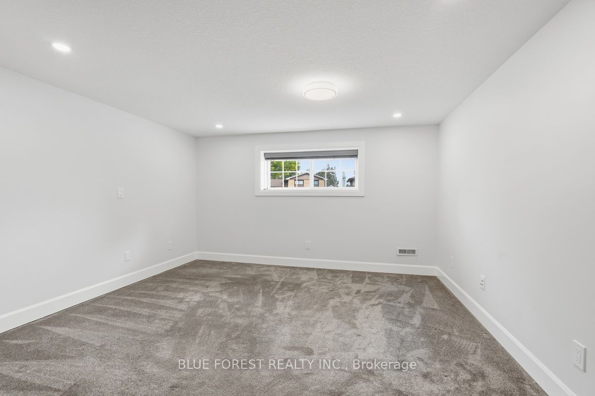 21 Agincourt Place Property Photo 31