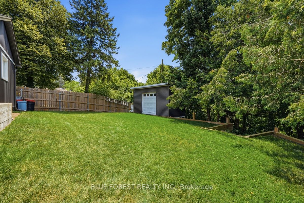 21 Agincourt Place Property Photo 46