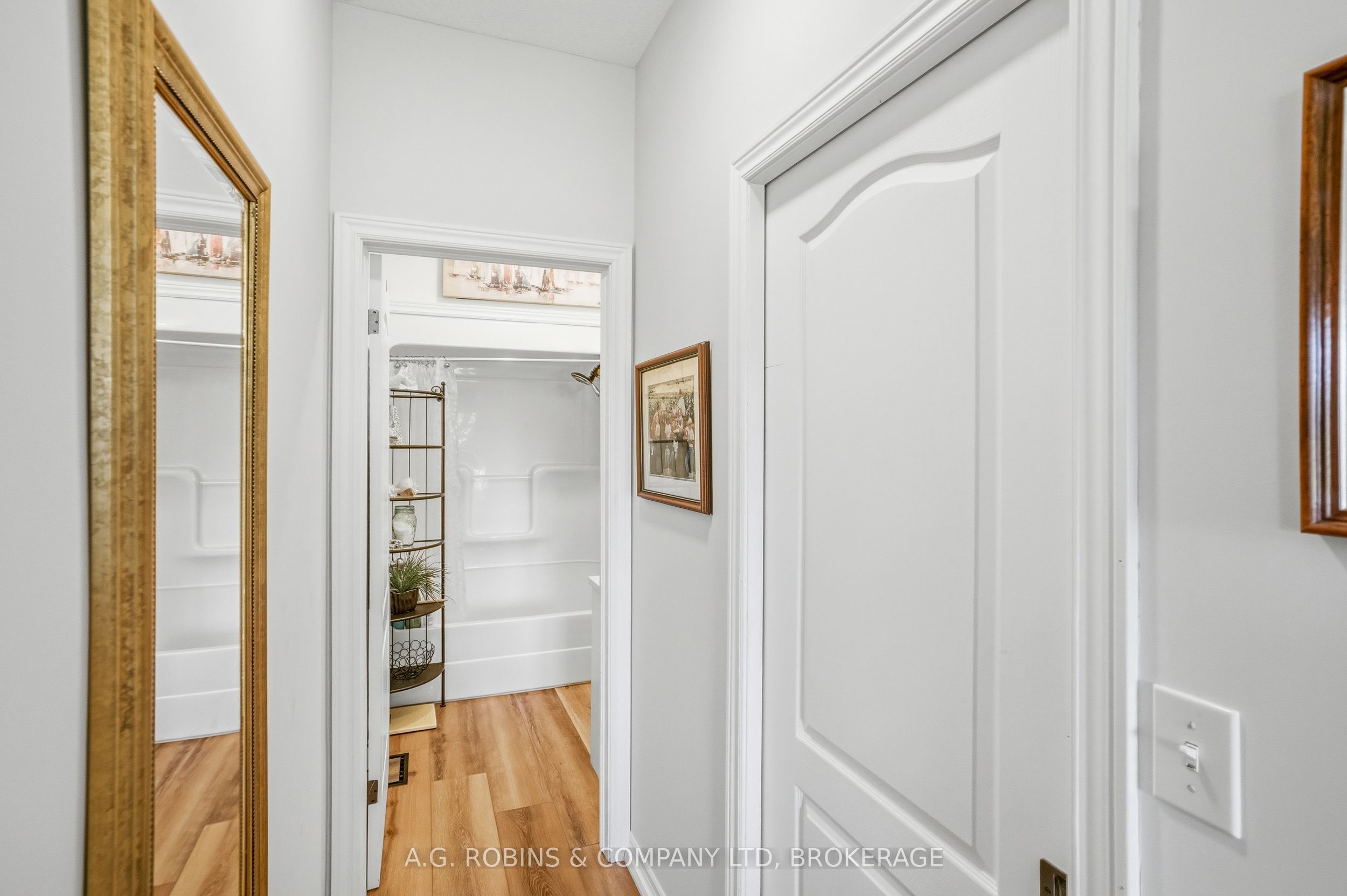 98 Maple Street Property Photo 21