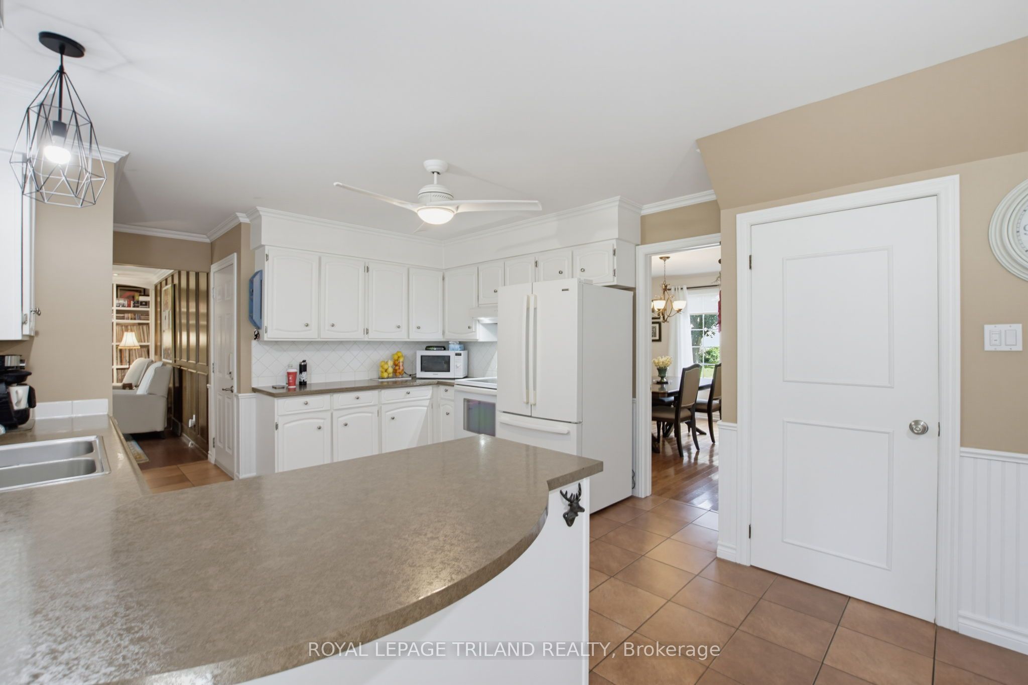 91 Leland Road Property Photo 14