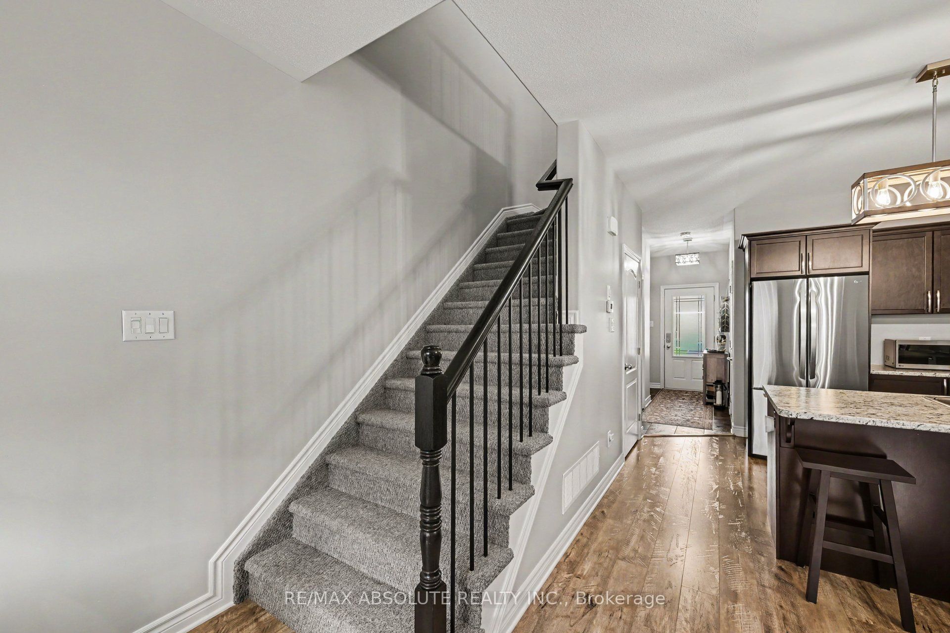 96 Bellwood Drive Property Photo 6