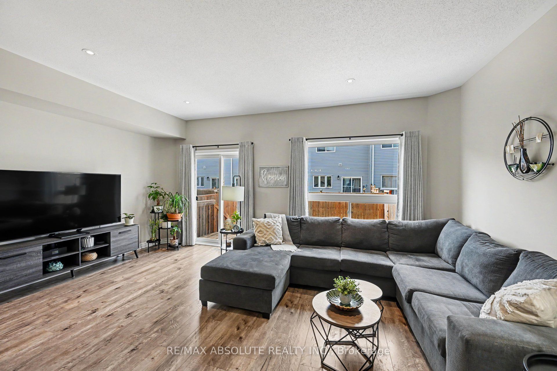 96 Bellwood Drive Property Photo 17