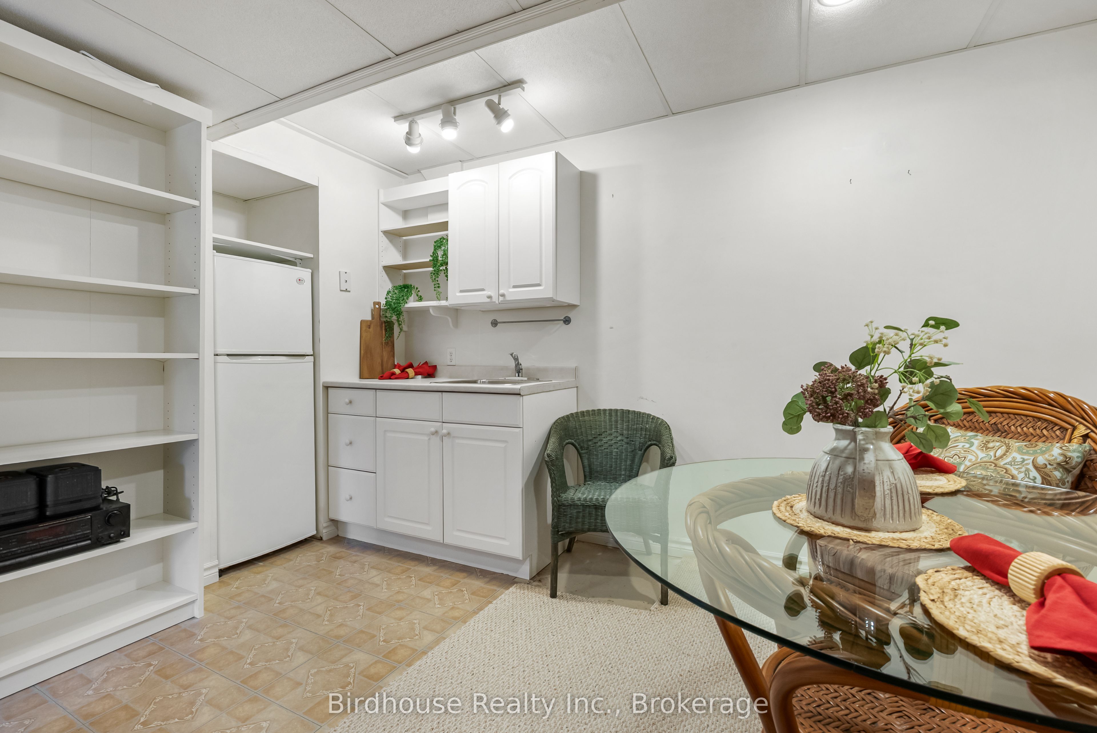 14 Langton Place Property Photo 23