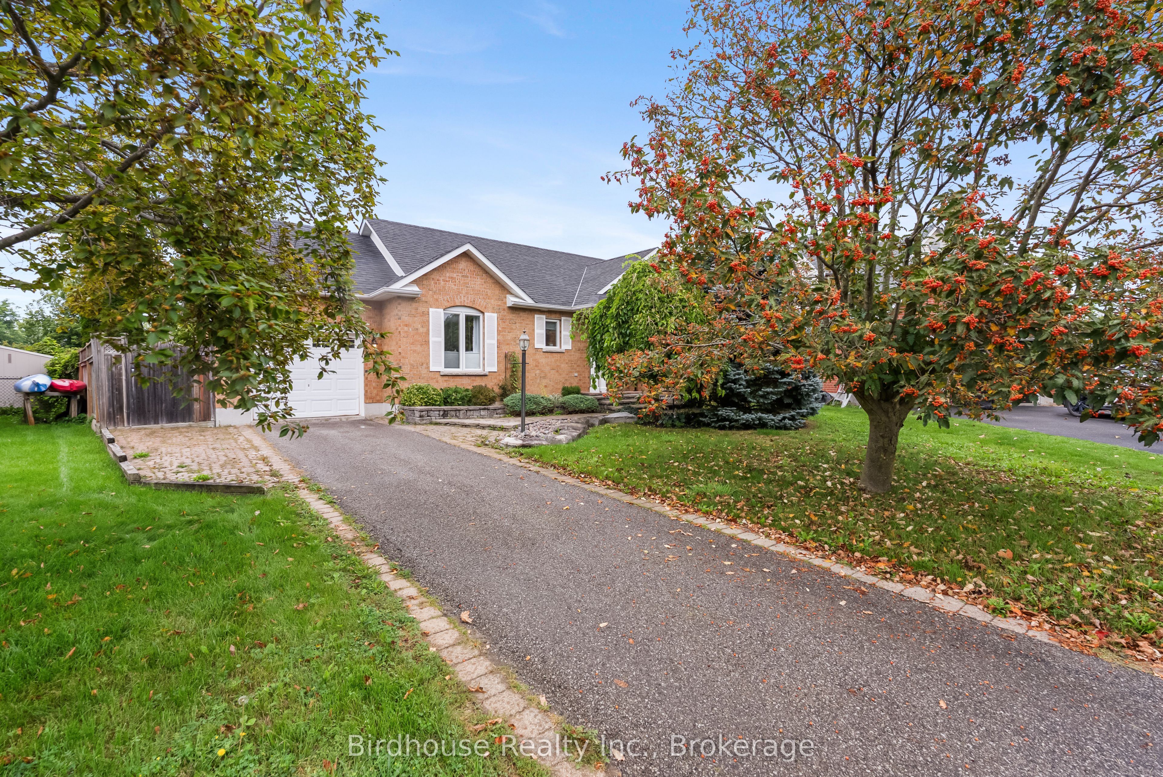 14 Langton Place Property Photo 32