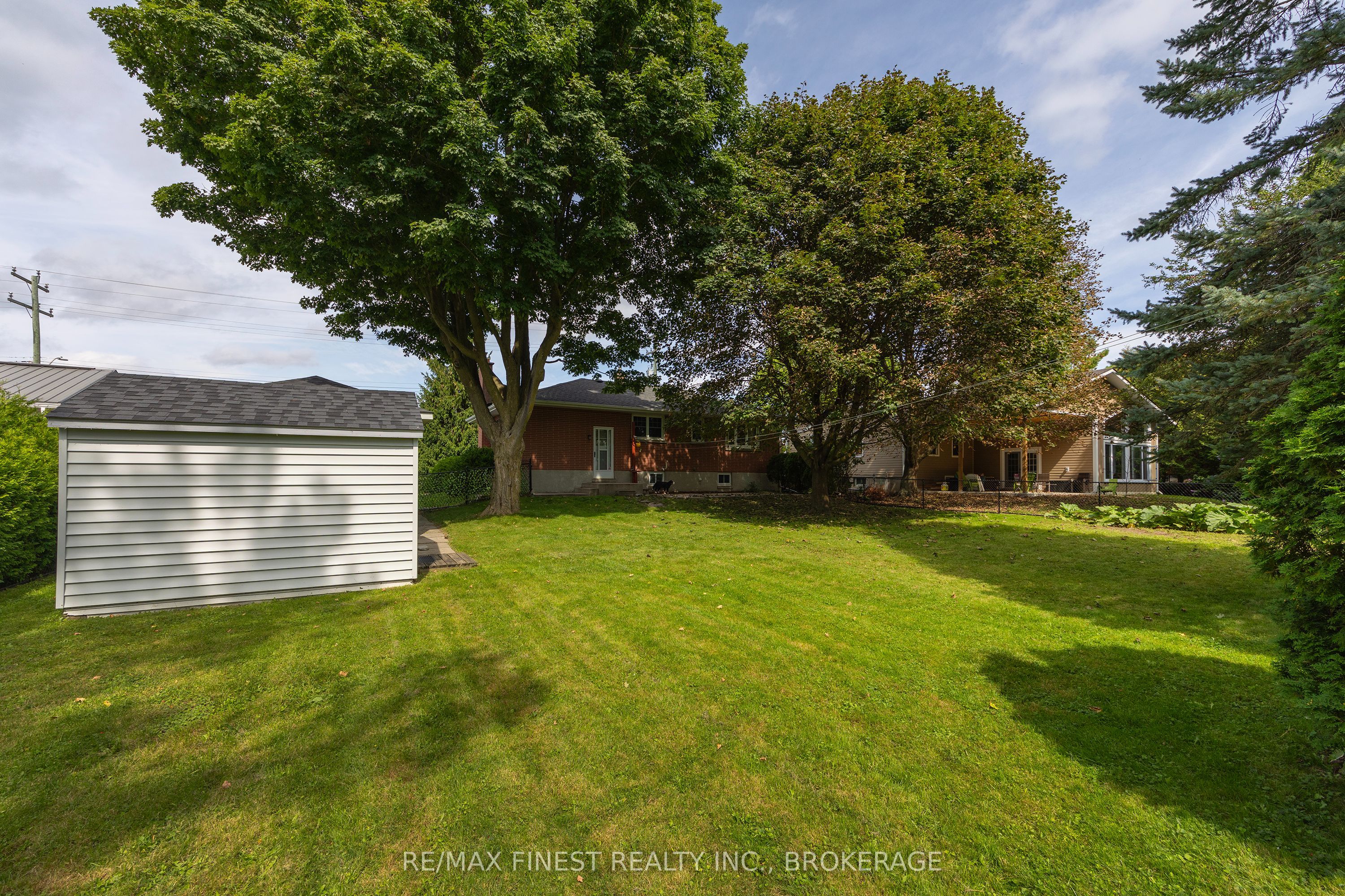 721 Front Road Property Photo 10