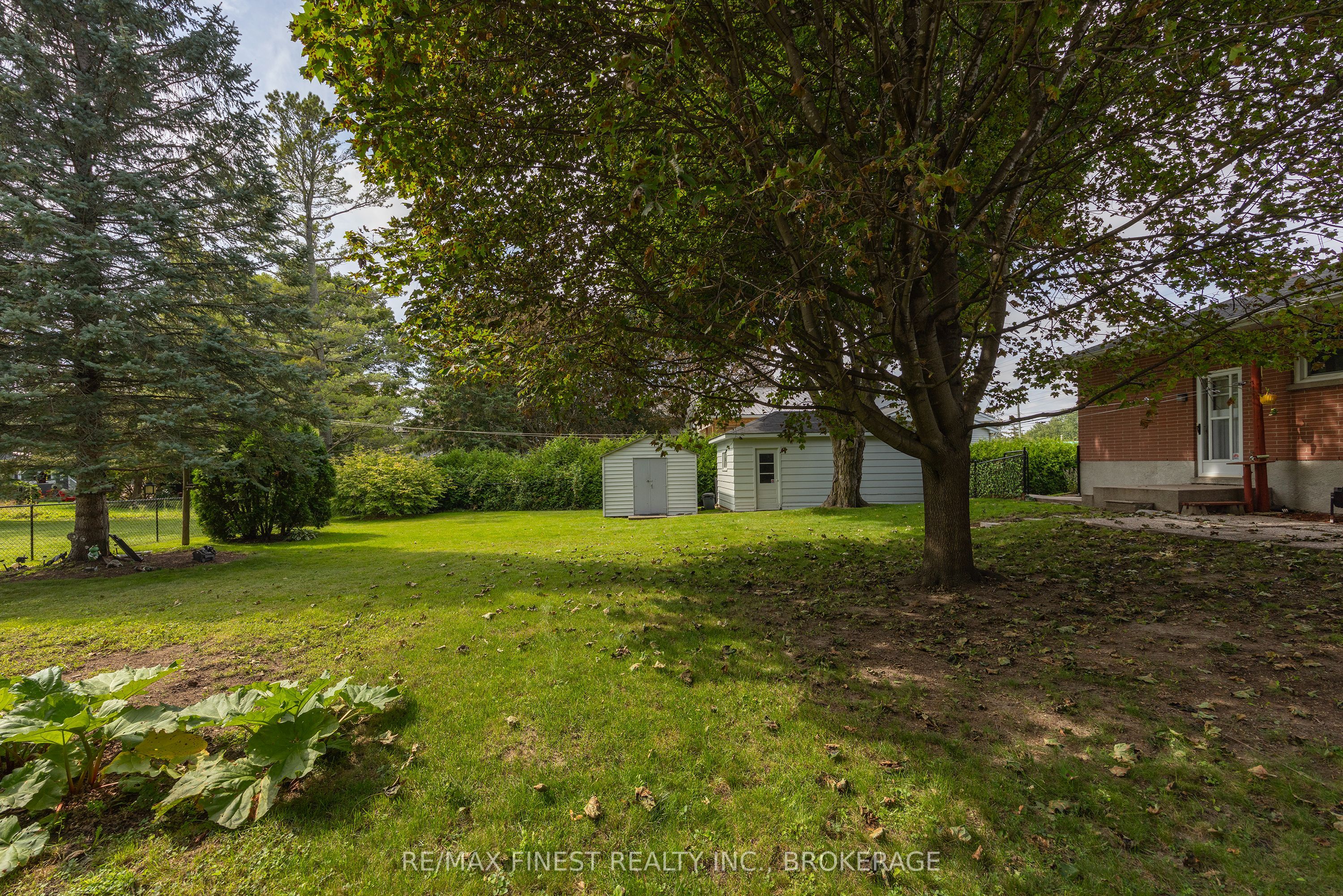 721 Front Road Property Photo 13