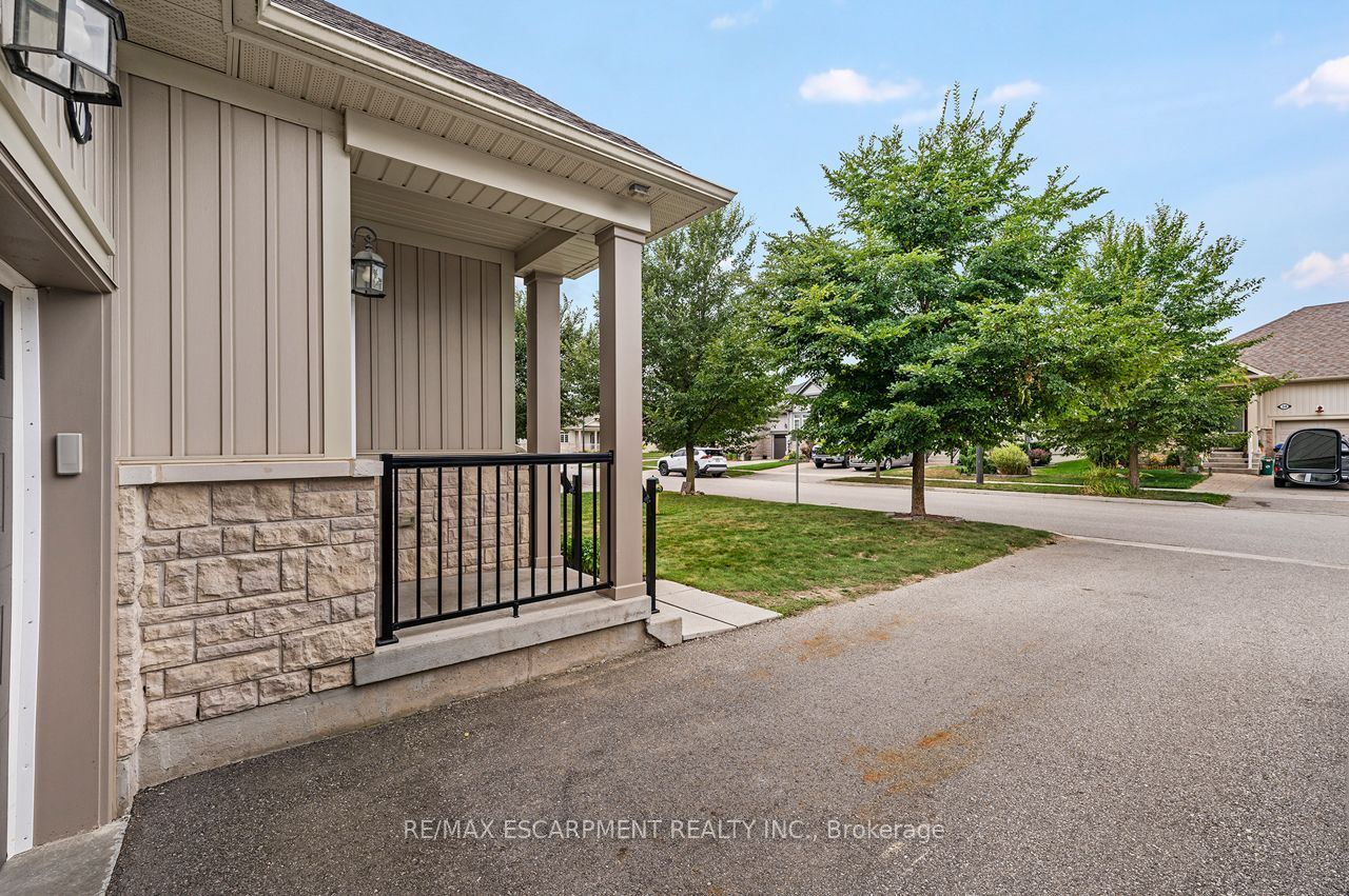37 Middleton Avenue Property Photo 2