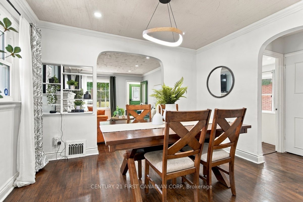 1324 Langmuir Avenue Property Photo 10