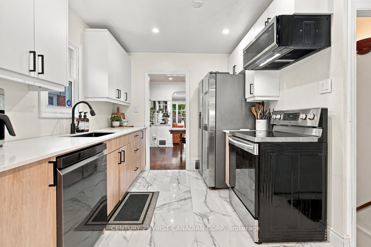 1324 Langmuir Avenue Property Photo 13