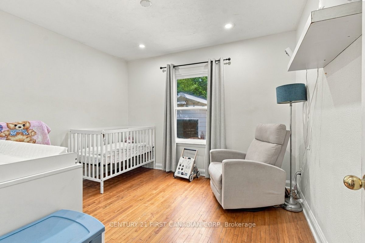 1324 Langmuir Avenue Property Photo 21