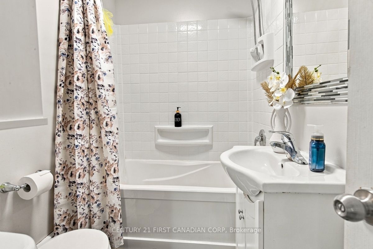 1324 Langmuir Avenue Property Photo 23