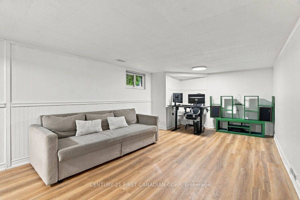 1324 Langmuir Avenue Property Photo 24