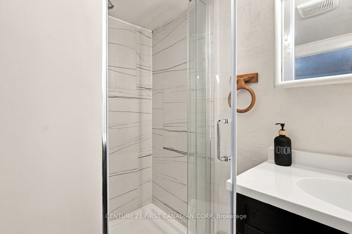 1324 Langmuir Avenue Property Photo 29