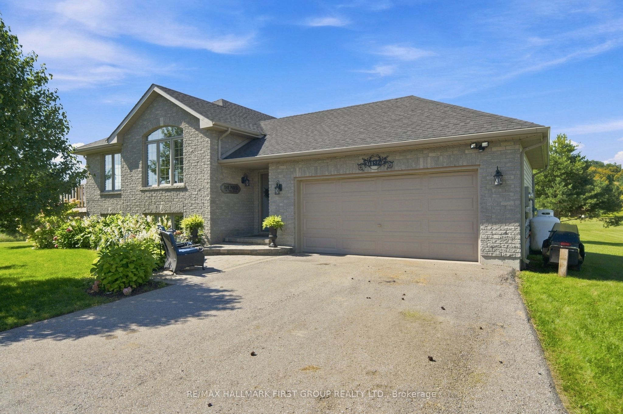 1132 Vernonville Road Property Photo 1