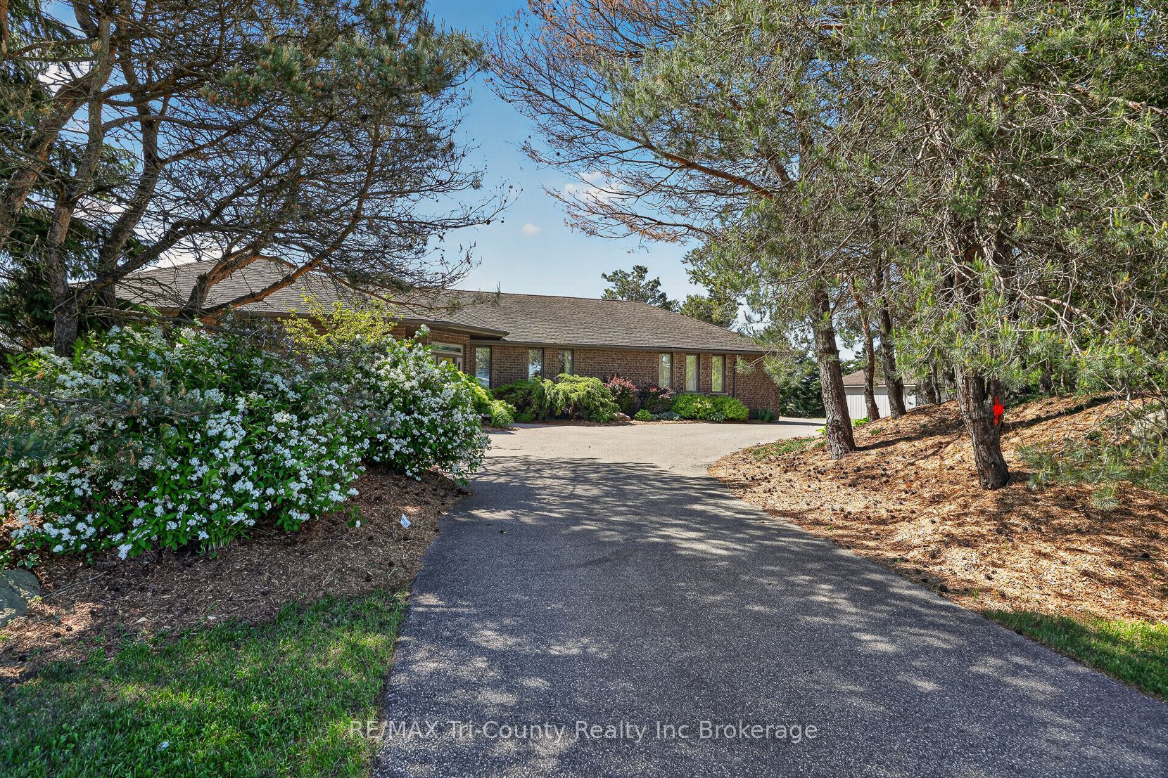 57009 Heritage Line Property Photo 5