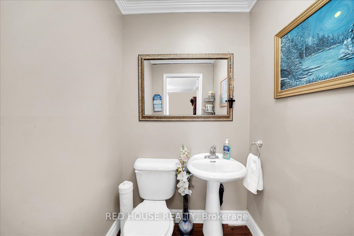 32 Mcleish Drive Property Photo 16