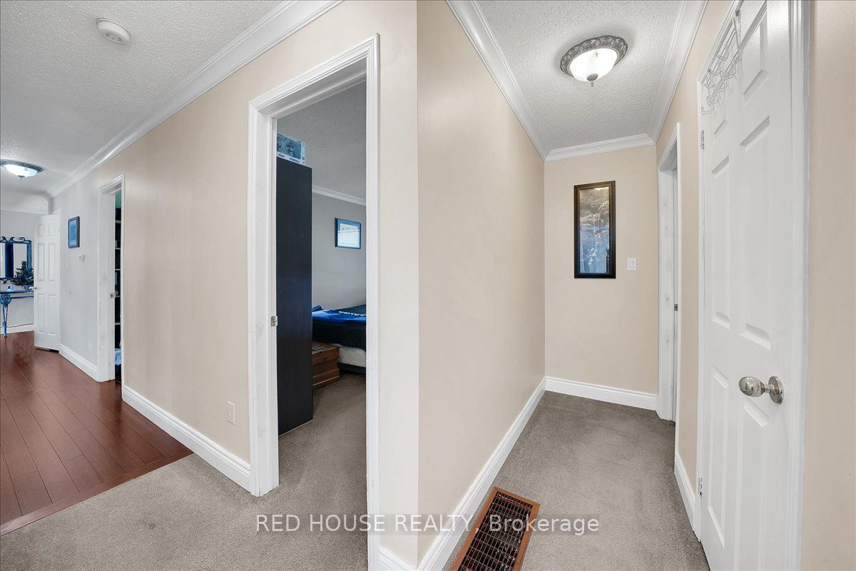 32 Mcleish Drive Property Photo 20