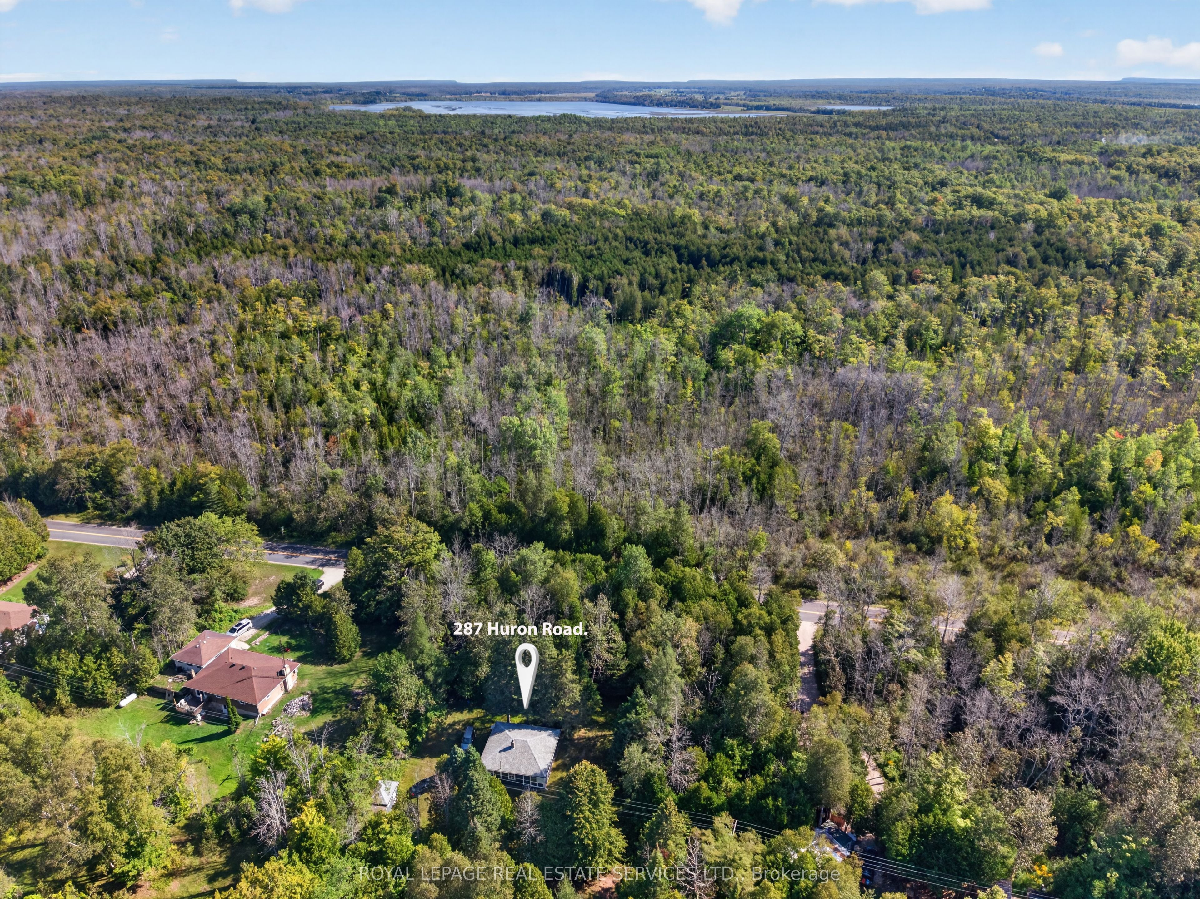287 Huron Road Property Photo 1
