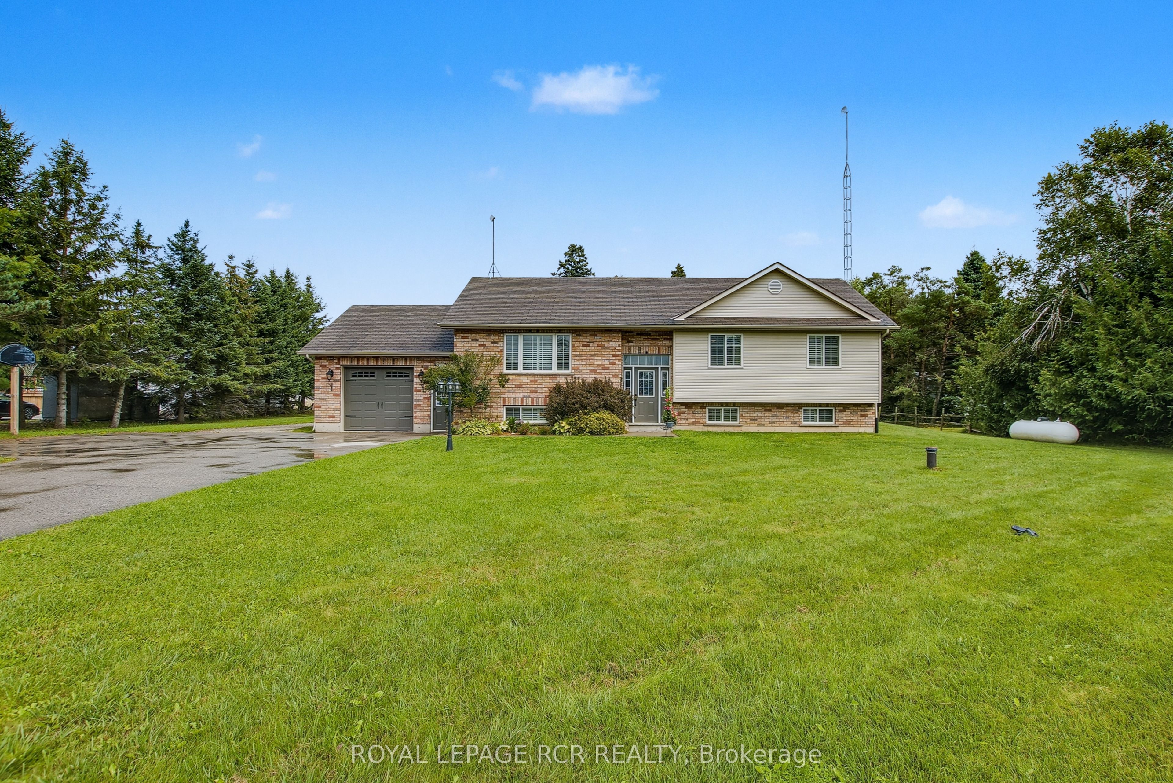 17 Deaken Drive Property Photo 1
