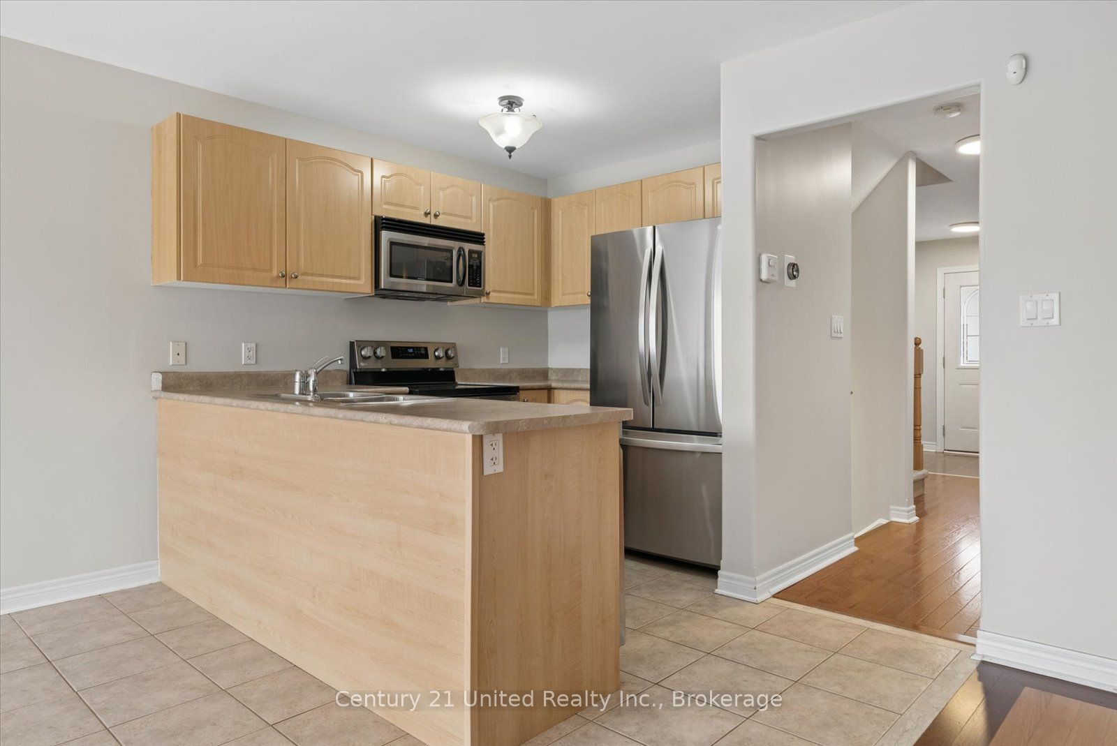 253 Bowen Drive Property Photo 16