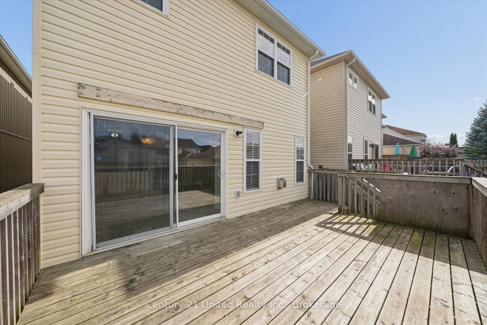 253 Bowen Drive Property Photo 38