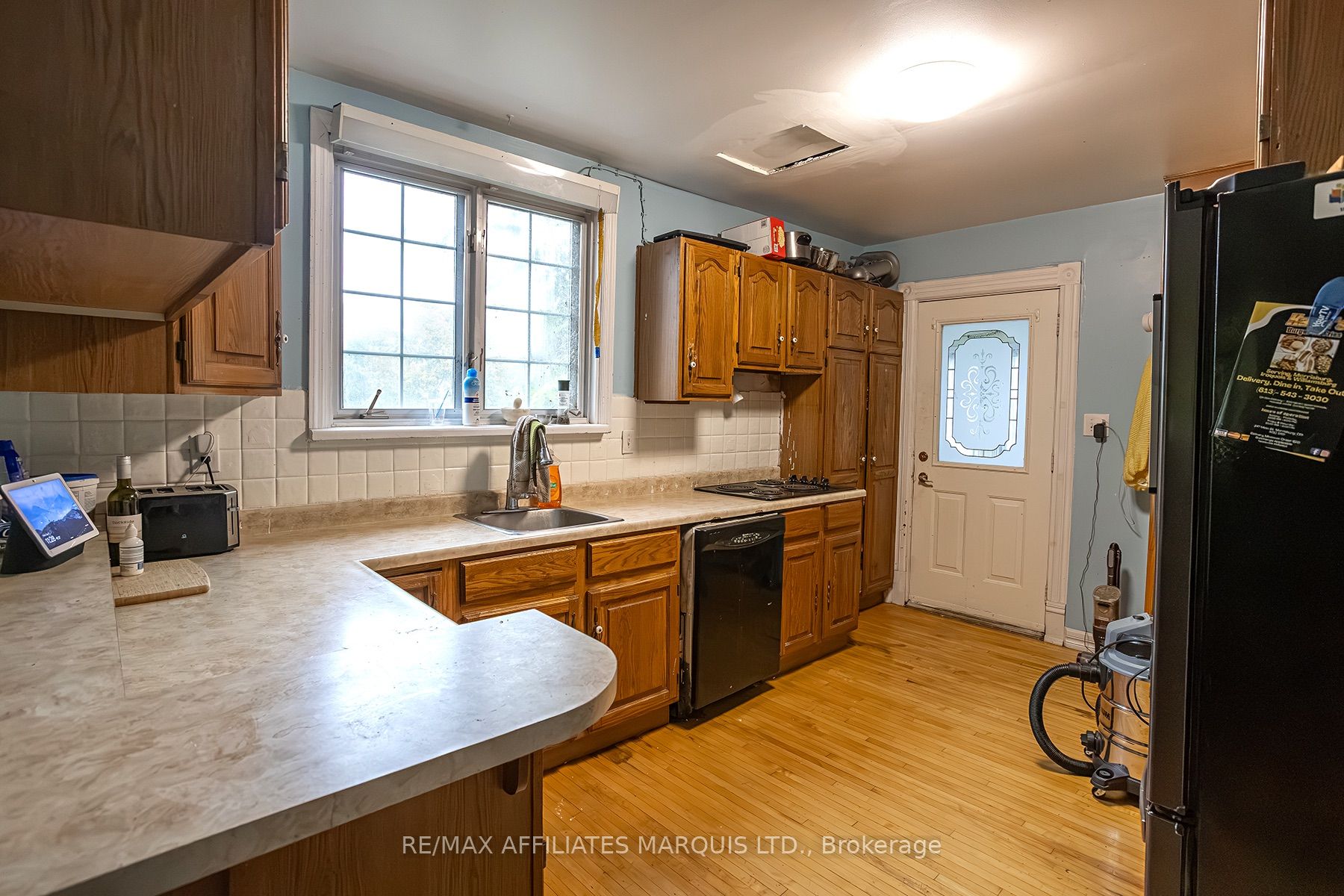 52 Beach Avenue Property Photo 16