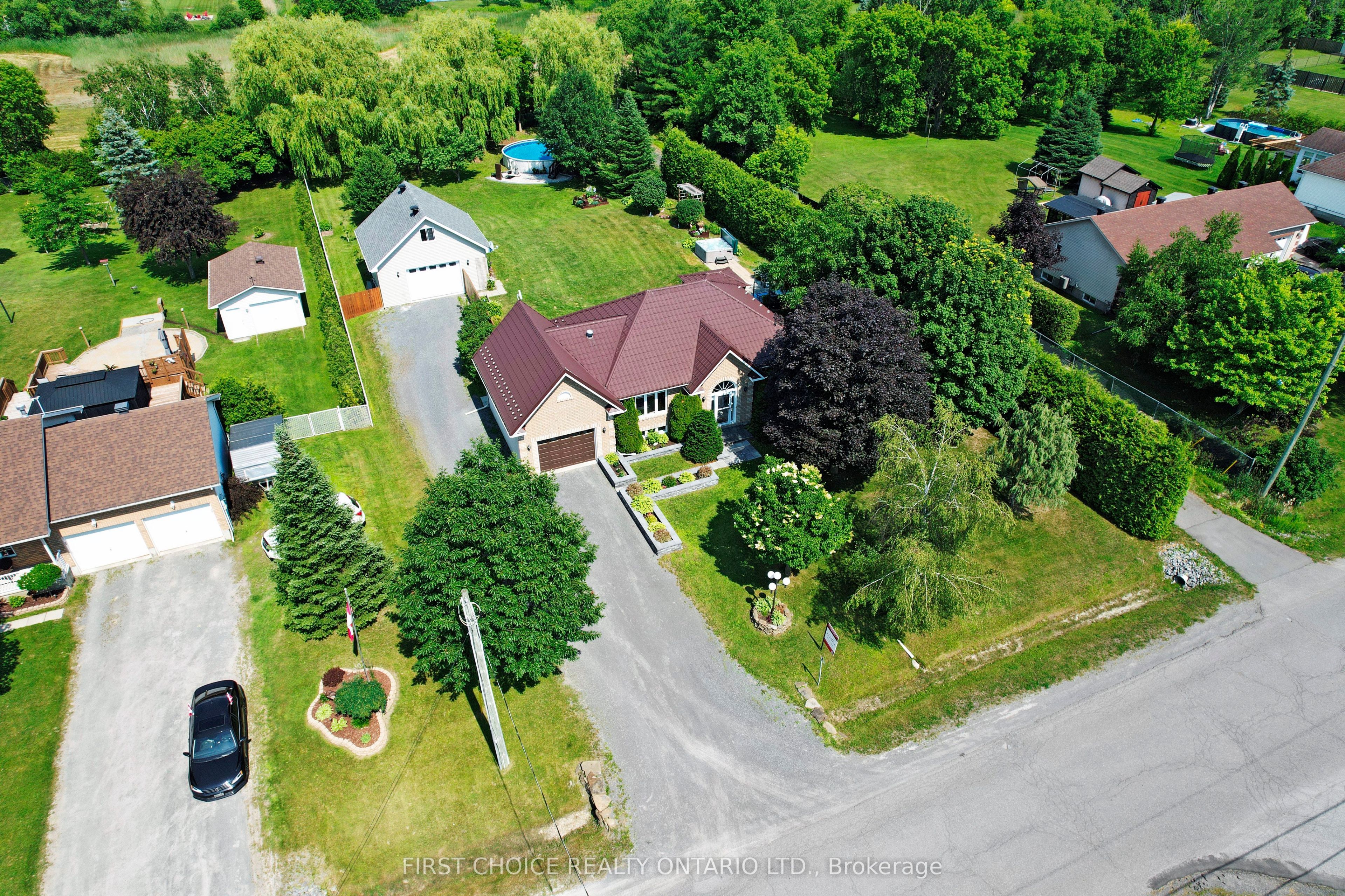5857 Trudeau Avenue Property Photo 3