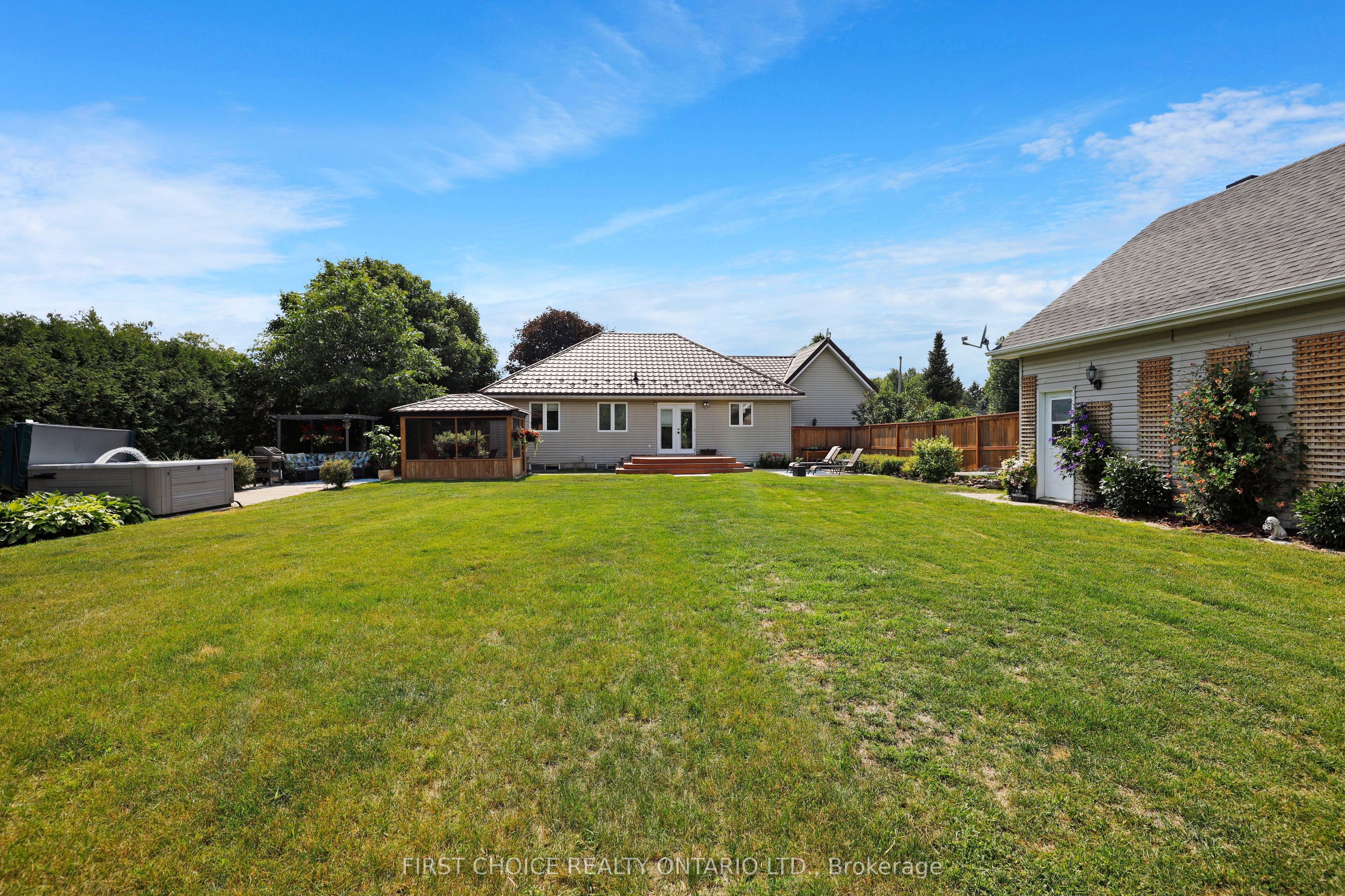 5857 Trudeau Avenue Property Photo 10