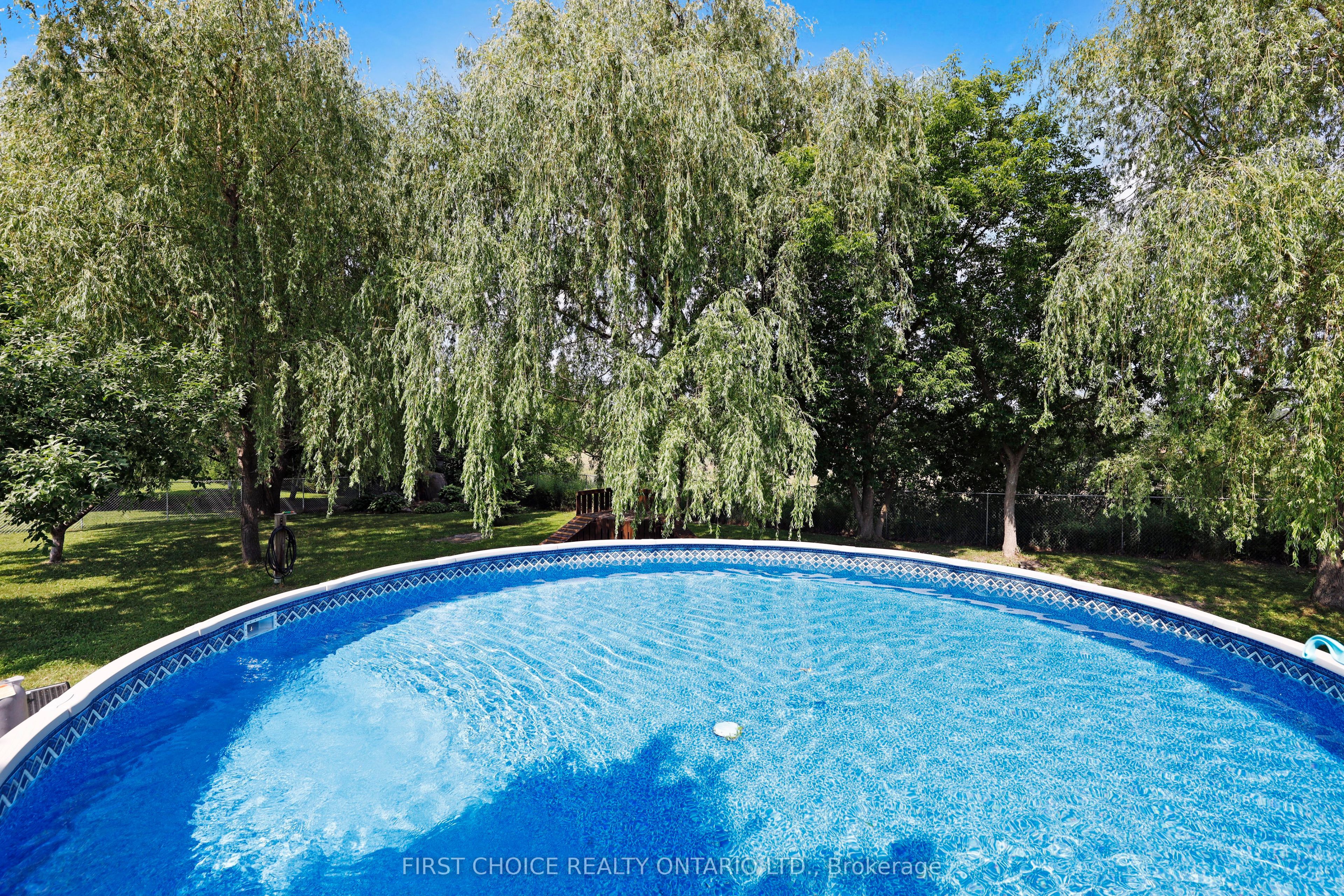 5857 Trudeau Avenue Property Photo 14