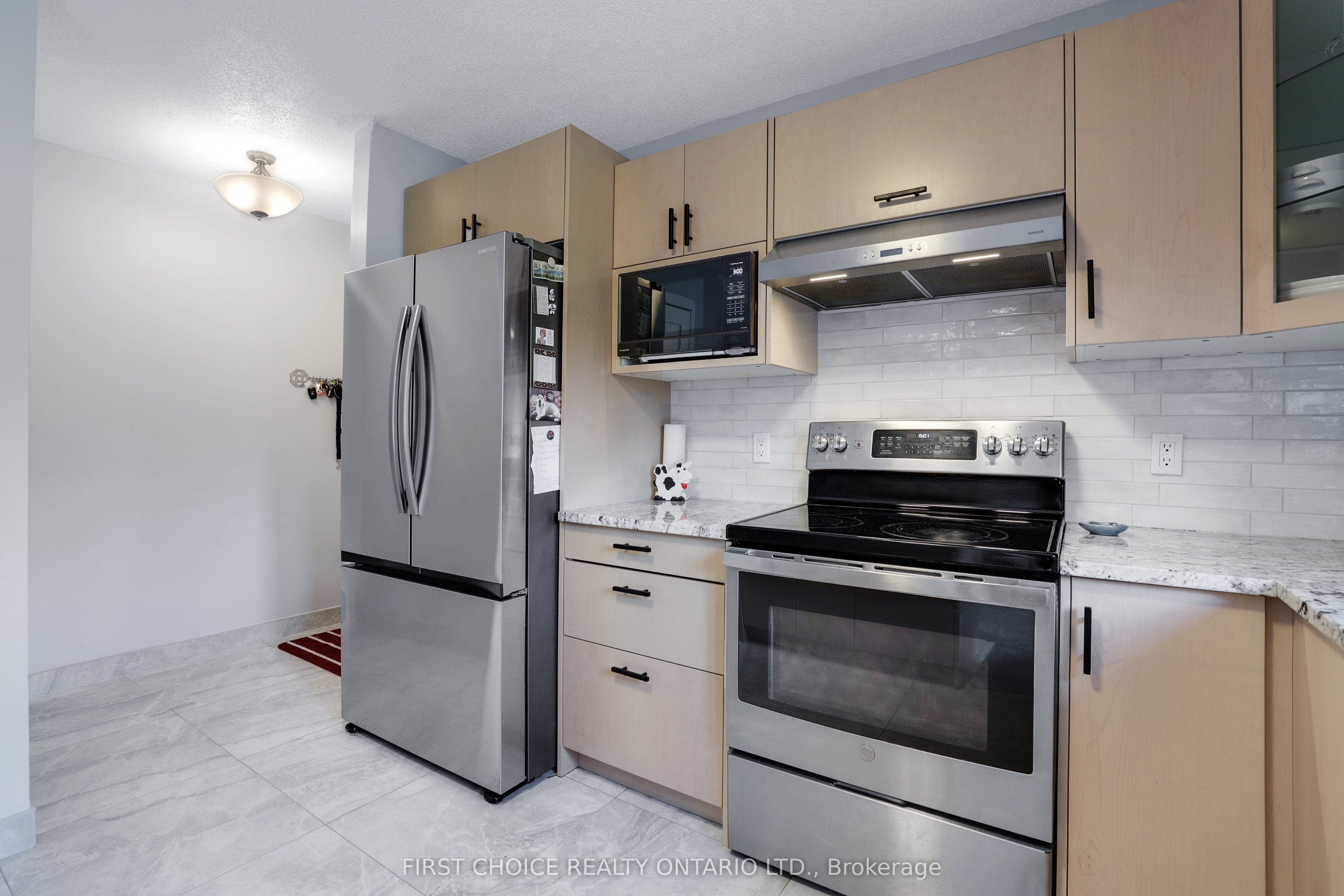 5857 Trudeau Avenue Property Photo 37